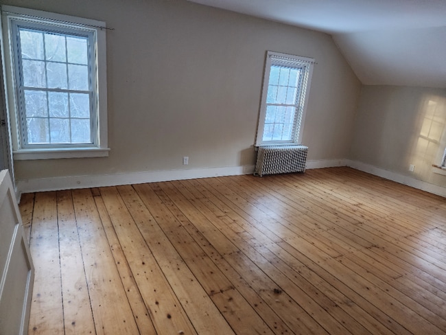 Building Photo - 126 Simeon Dean Rd