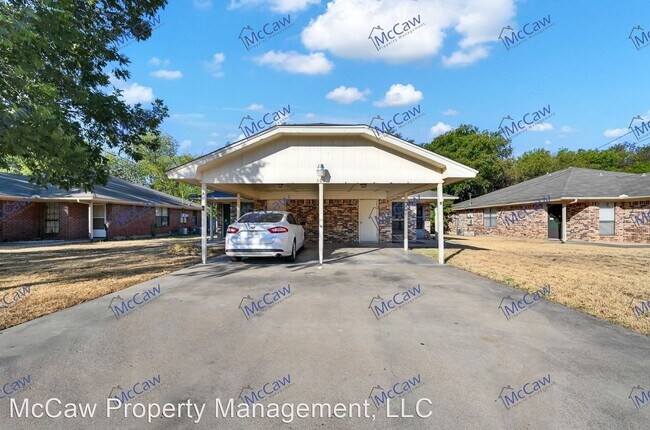 Building Photo - 2 br, 2 bath House - 409 Rockcrest Dr. Unit B