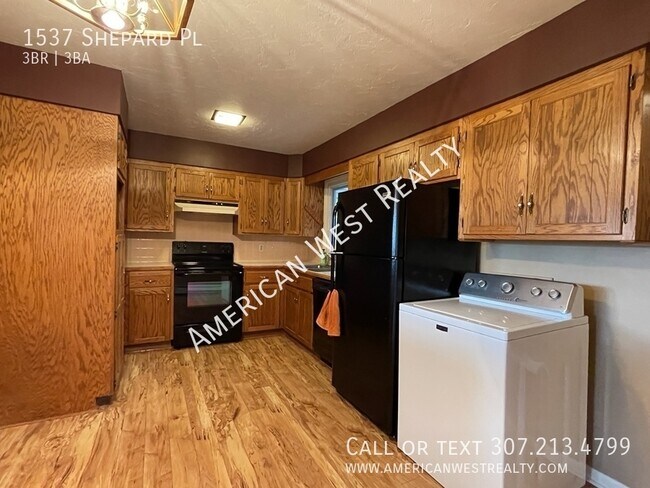Foto del edificio - 1537 Shepard Pl