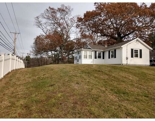 Foto principal - 932 Webster St