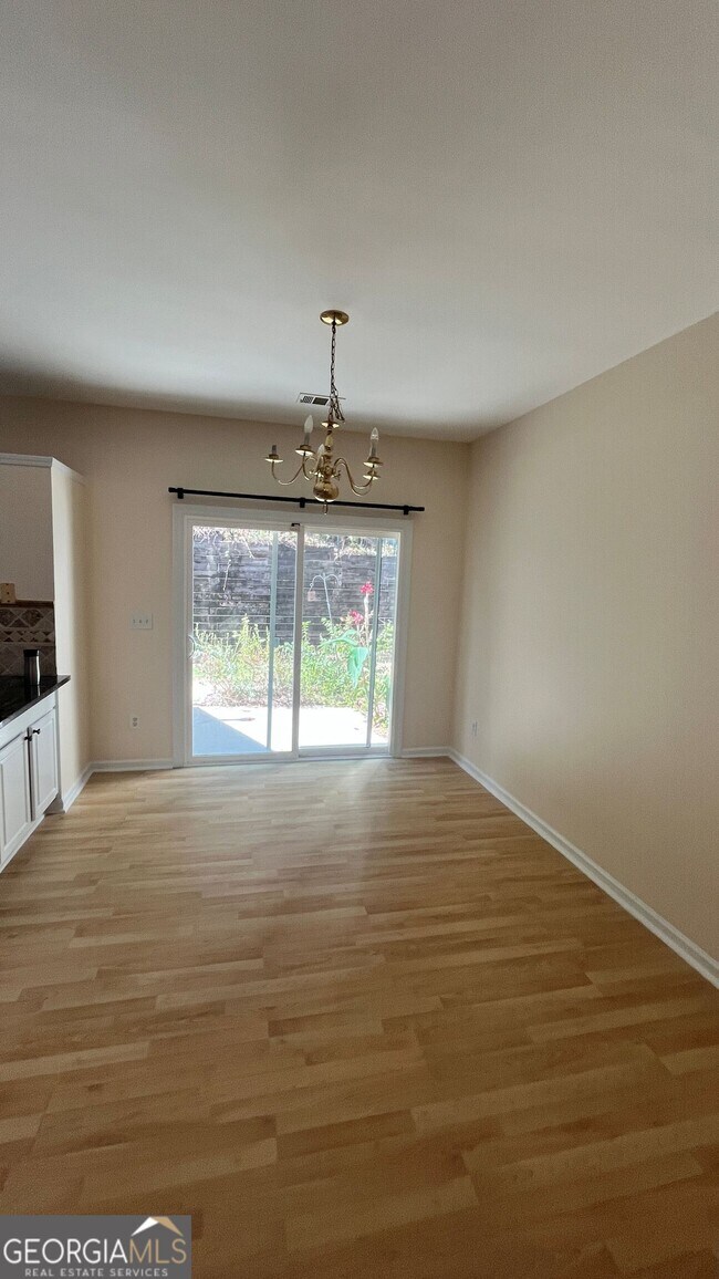 Building Photo - 4645 Valais Ct