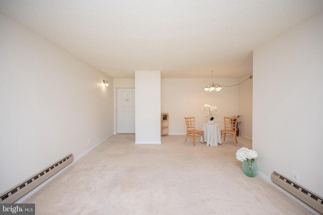 Photo - 15310-89-1B Beaverbrook Ct Apartment