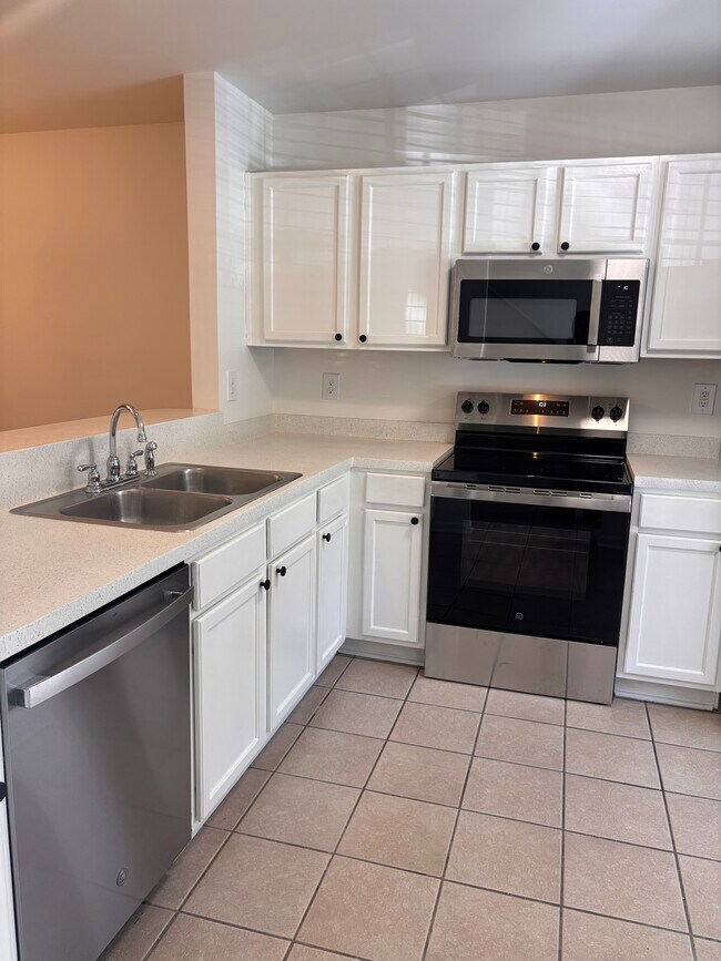 Foto del edificio - 1116 Island Club Dr