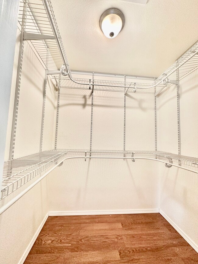 Foto del edificio - 1108 Countrywood Ln