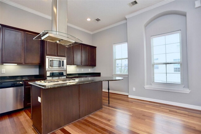 Photo - 114 Heights Blvd Apartment