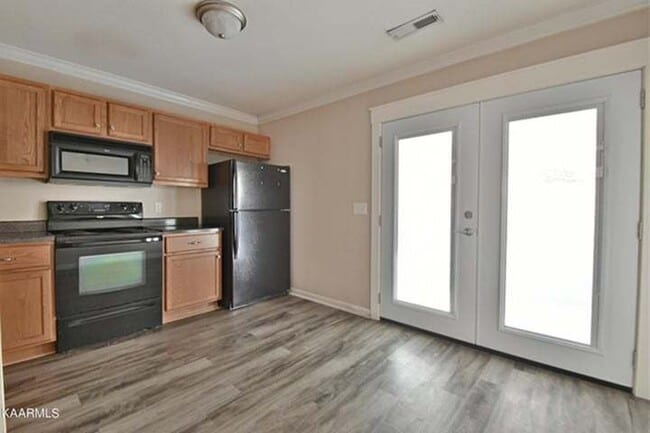 Building Photo - 10610 Missoula Way