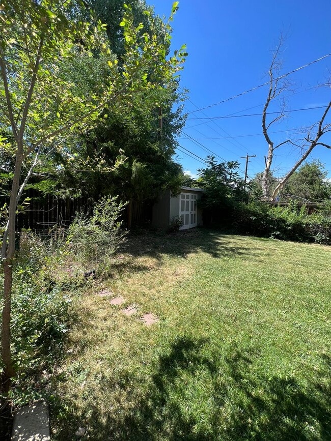 Building Photo - Charming 4 bed/2.5 bath South Boulder home...