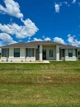 Building Photo - 761 Apple Blossom Wy