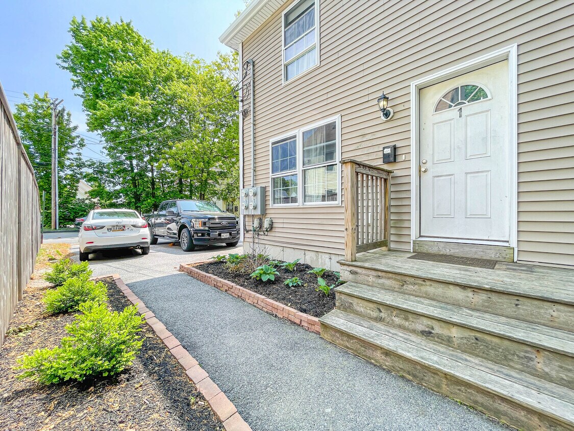 30 Knight St Unit 1, Westbrook, ME 04092 Apartments in Westbrook, ME