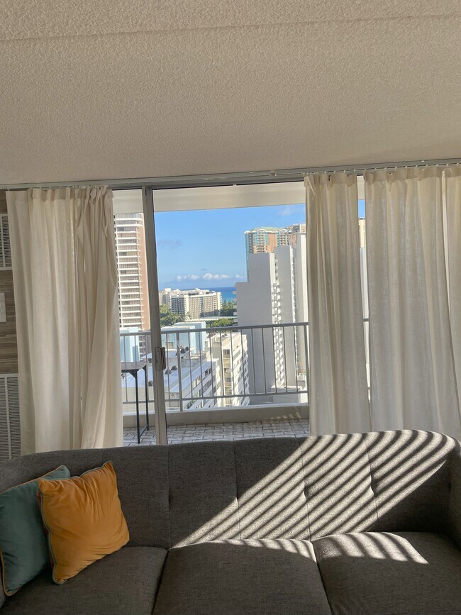 Foto del edificio - 400 Hobron Ln