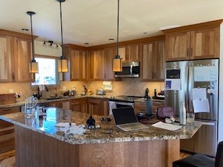 Foto del edificio - 34 Lewis Mountain Ln
