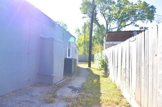 Building Photo - 1282 Hopper Rd