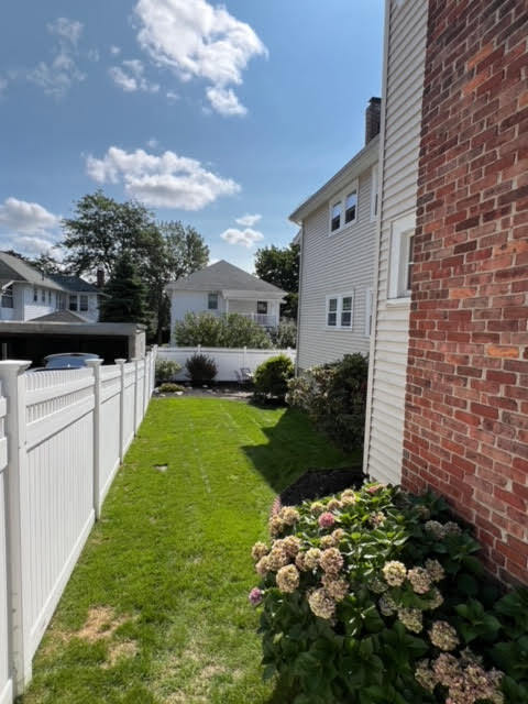 Primary Photo - 508 School St