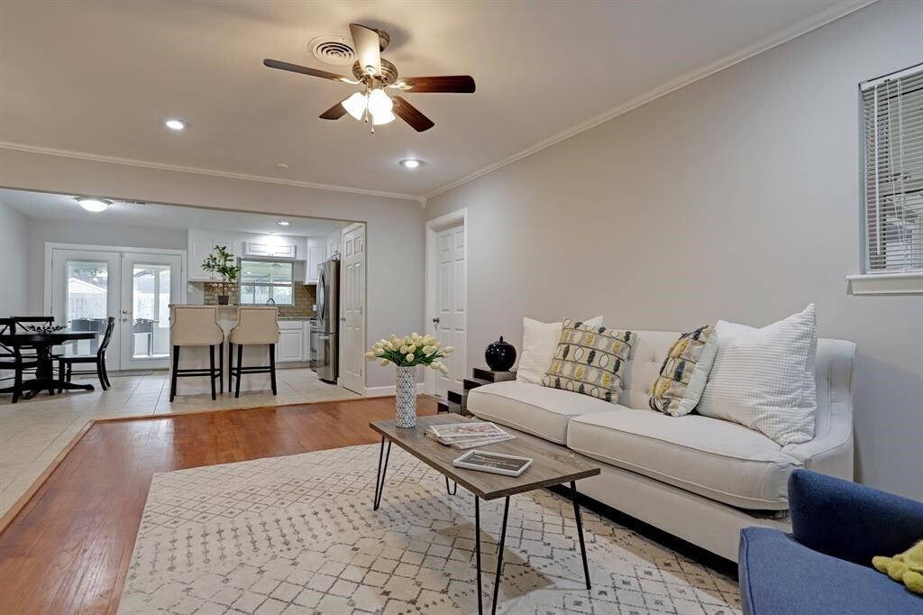 Primary Photo - 5205 Verdome Ln