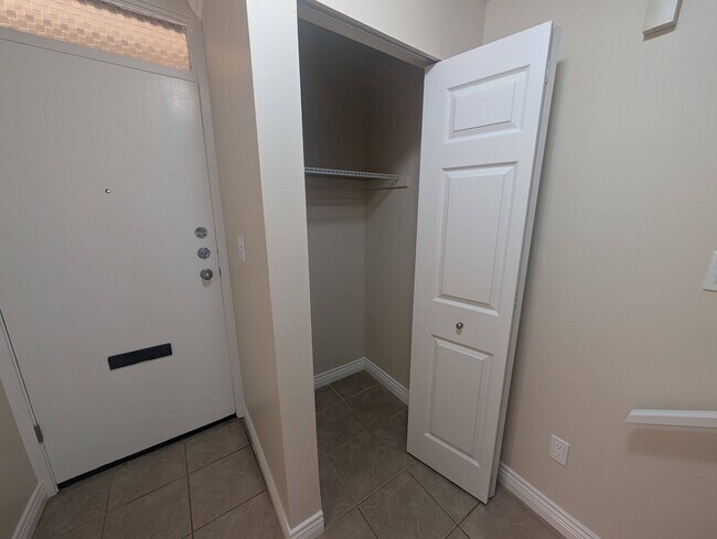 Photo du bâtiment - 17716 60 Ave