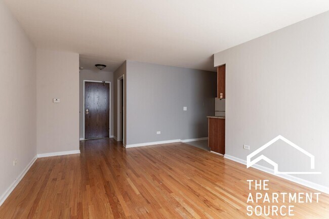 Foto del edificio - 5820 N Sheridan Rd