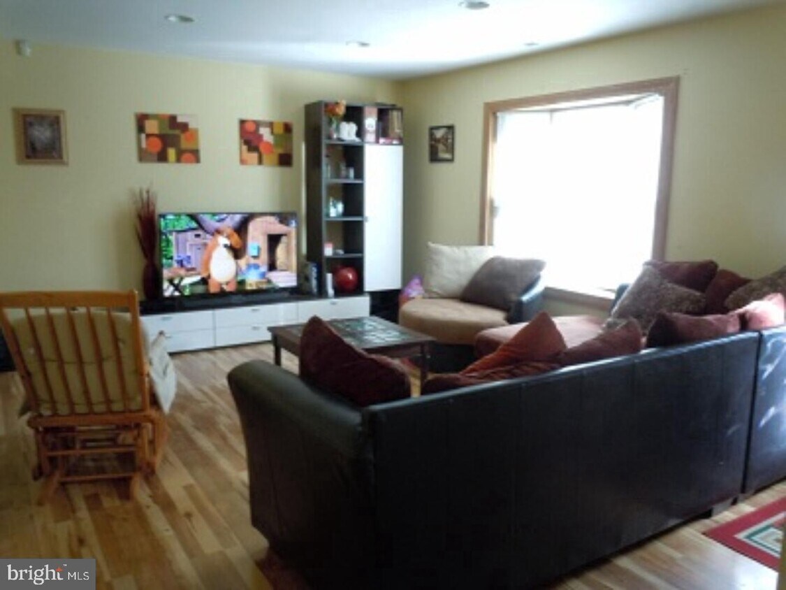 Primary Photo - 55 Sepulga Dr