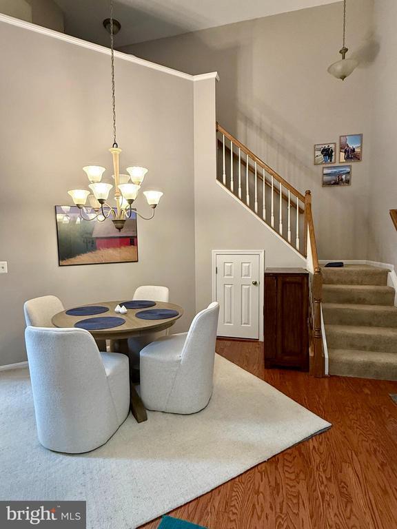 Foto del edificio - 2700 Bellforest Ct
