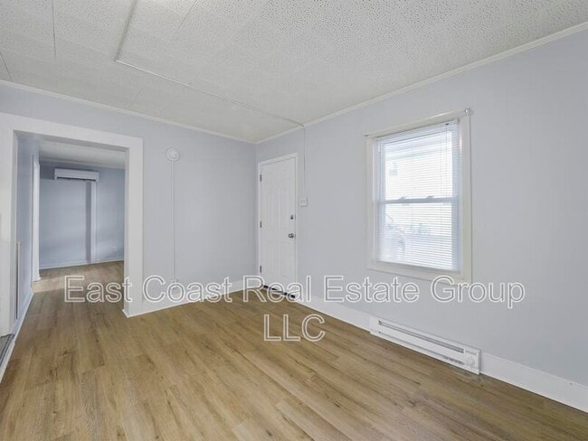 Building Photo - 13628 Pennsylvania Ave