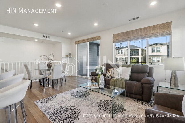 Building Photo - 9704 Seawind Wy
