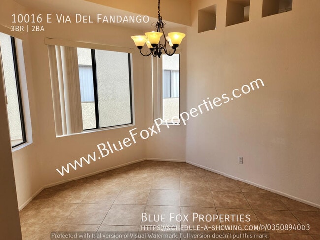Building Photo - 10016 E Via Del Fandango