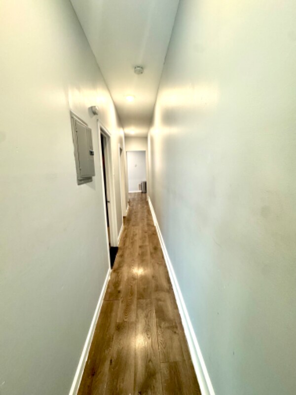 Building Photo - 721 S 56th St