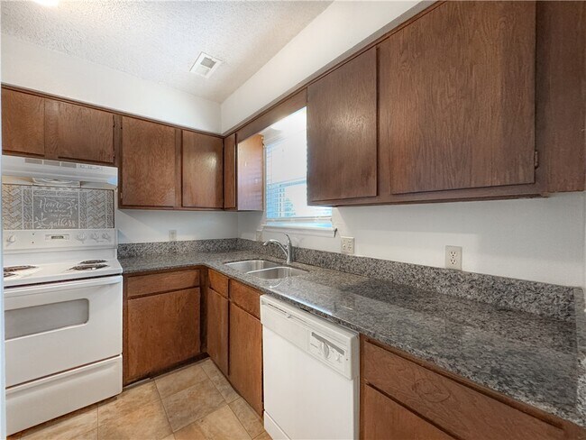 Foto del edificio - 4114 N Sunflower Cir
