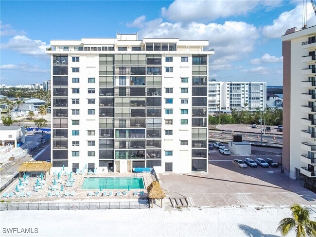 Building Photo - 8400 Estero Blvd