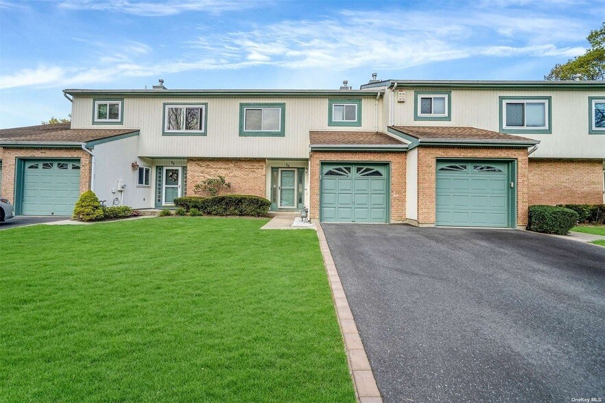 Foto principal - 24 Timber Ridge Drive