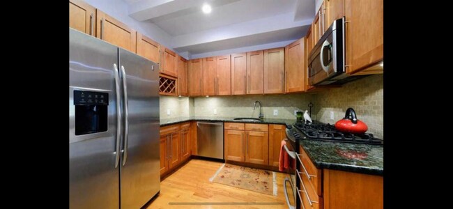 Foto del edificio - 114 Bloomfield St