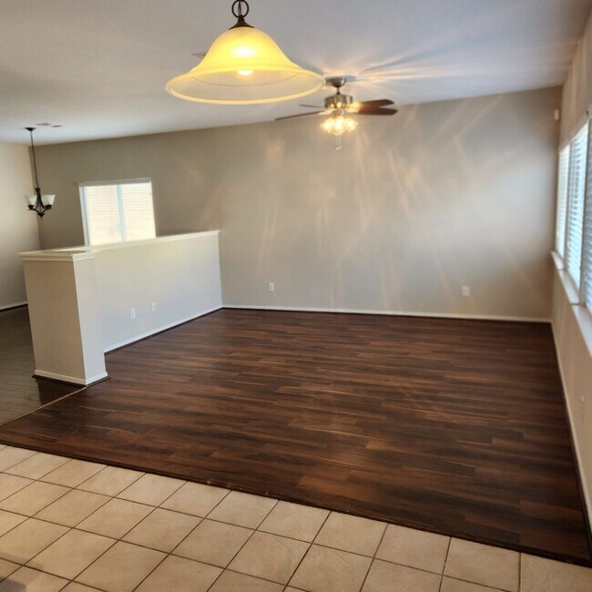Foto del edificio - 21842 Mossy Field Ln