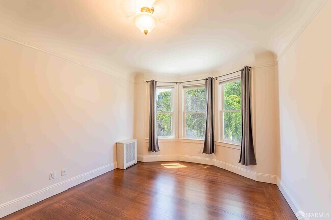 Foto del edificio - 3440 Pierce St