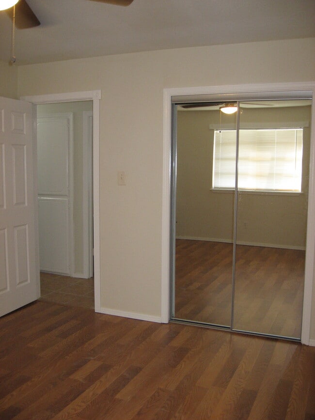Master Bedroom - 6122 SW Summit Ave