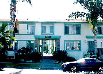 Primary Photo - 1720 N Harvard Blvd