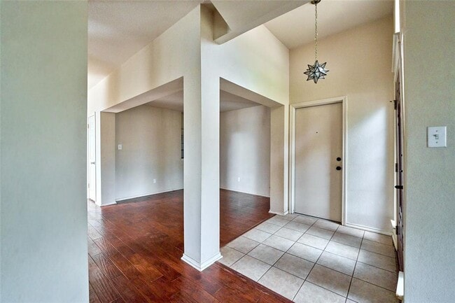 Foto del edificio - 2712 Settlement Dr