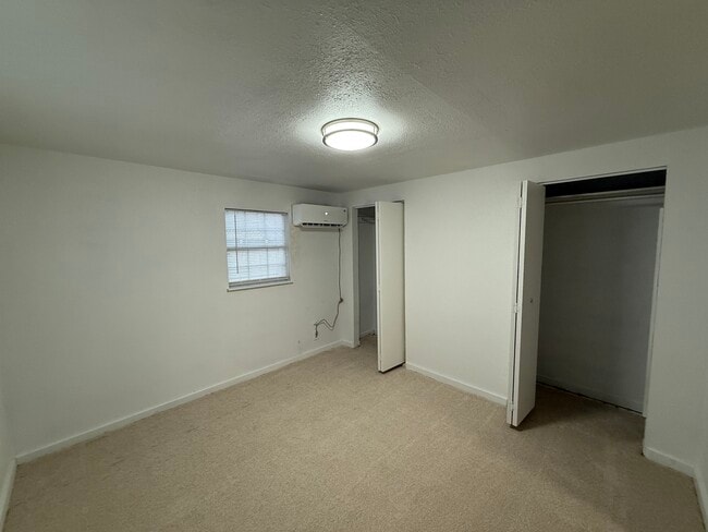 Bedroom - 1019 Twiford St