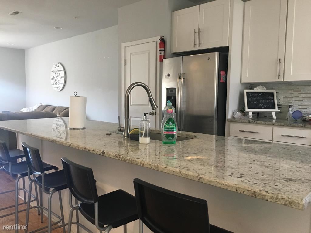 Primary Photo - 5 br, 4 bath Apartment - 4126 Tower St