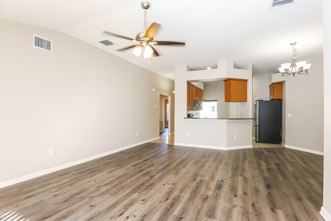 Building Photo - 11601 Addison Chase Dr