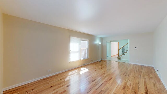 Building Photo - 823 W Exner Ct