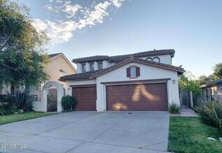 Building Photo - 657 Camino Del Sol