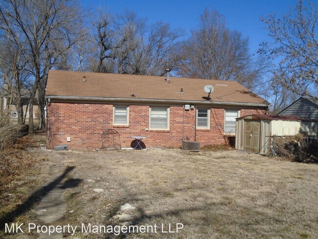 Building Photo - 2 br, 1 bath House - 2071 Tecumseh