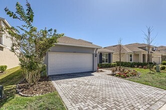 Building Photo - 2372 Sirena Ln