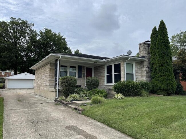 Building Photo - 7512 Pimlico Dr