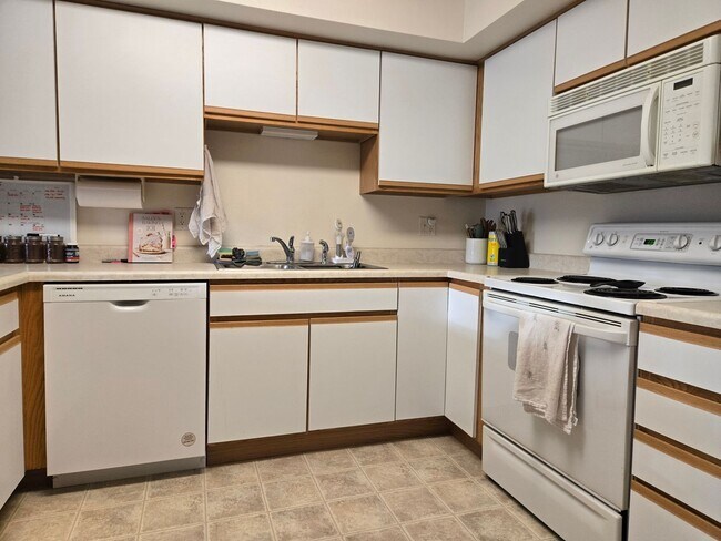 Foto del edificio - Jack Vallandingham Coral Court