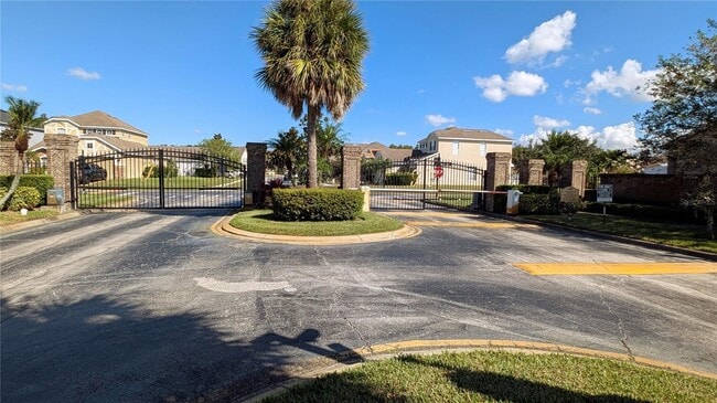 Building Photo - 2212 Stone Lake Ct