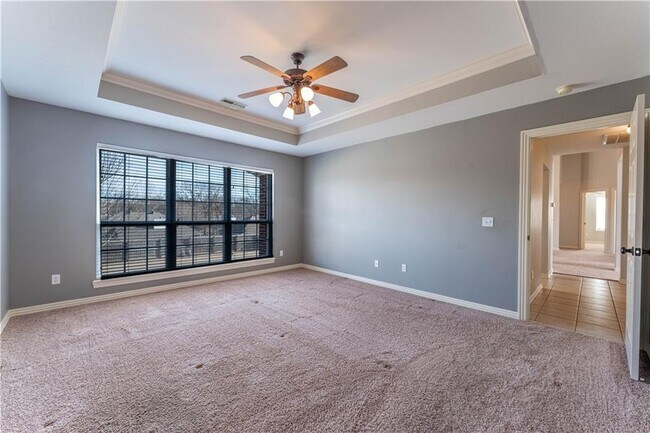 Foto del edificio - 601 SW Duke Ave