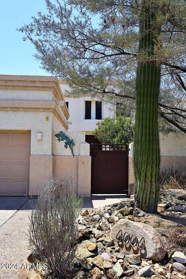 Foto del edificio - 6006 N 5th Pl