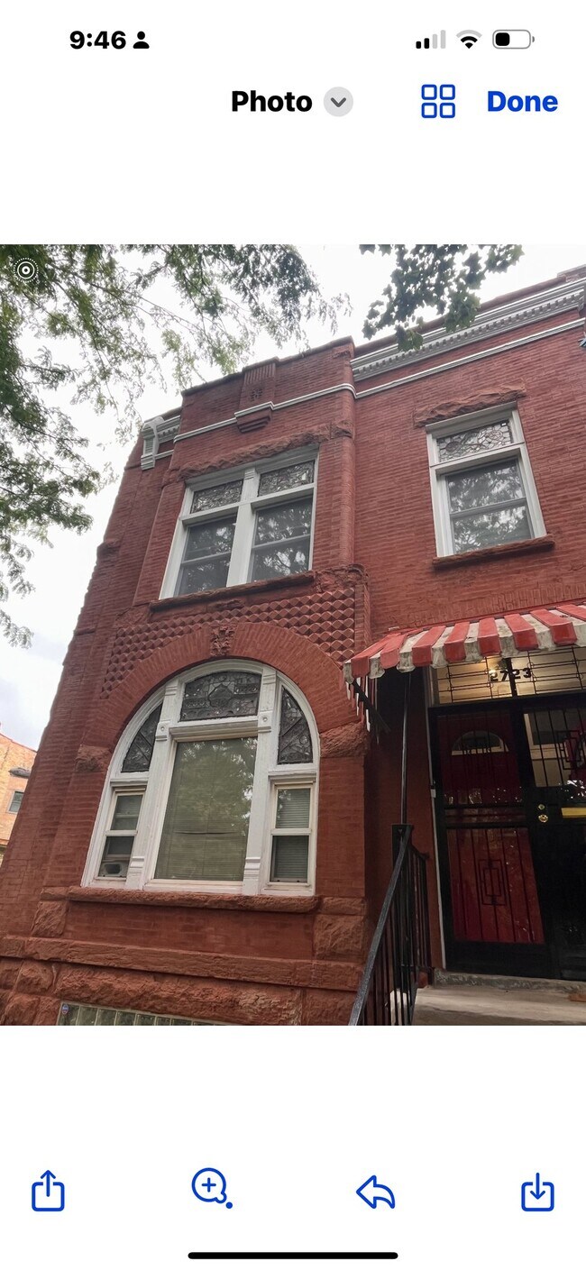 Foto del edificio - 2723 W Washington Blvd