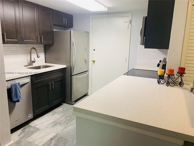 Foto del edificio - 15888 SW 95th Ave
