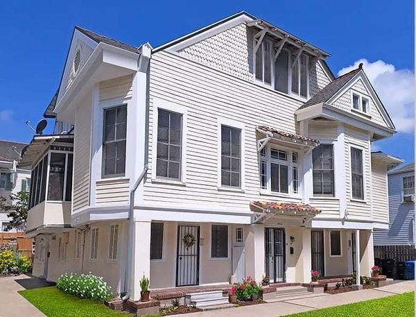 Front of House - 1414 Jena St